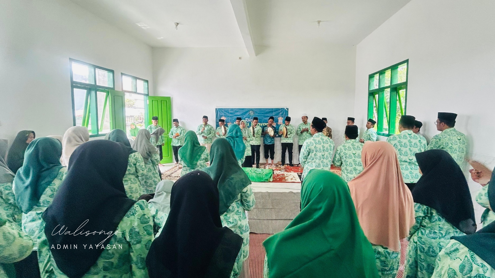 Satu Hari, Dua Langkah: Gedung Baru Rampung, Website Wali Songo Diluncurkan